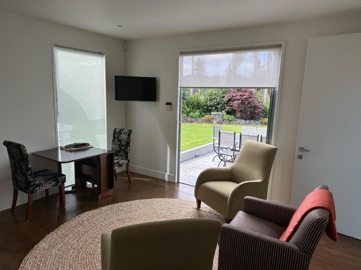 Mary'S Tranquil B&B Whangarei Exterior photo